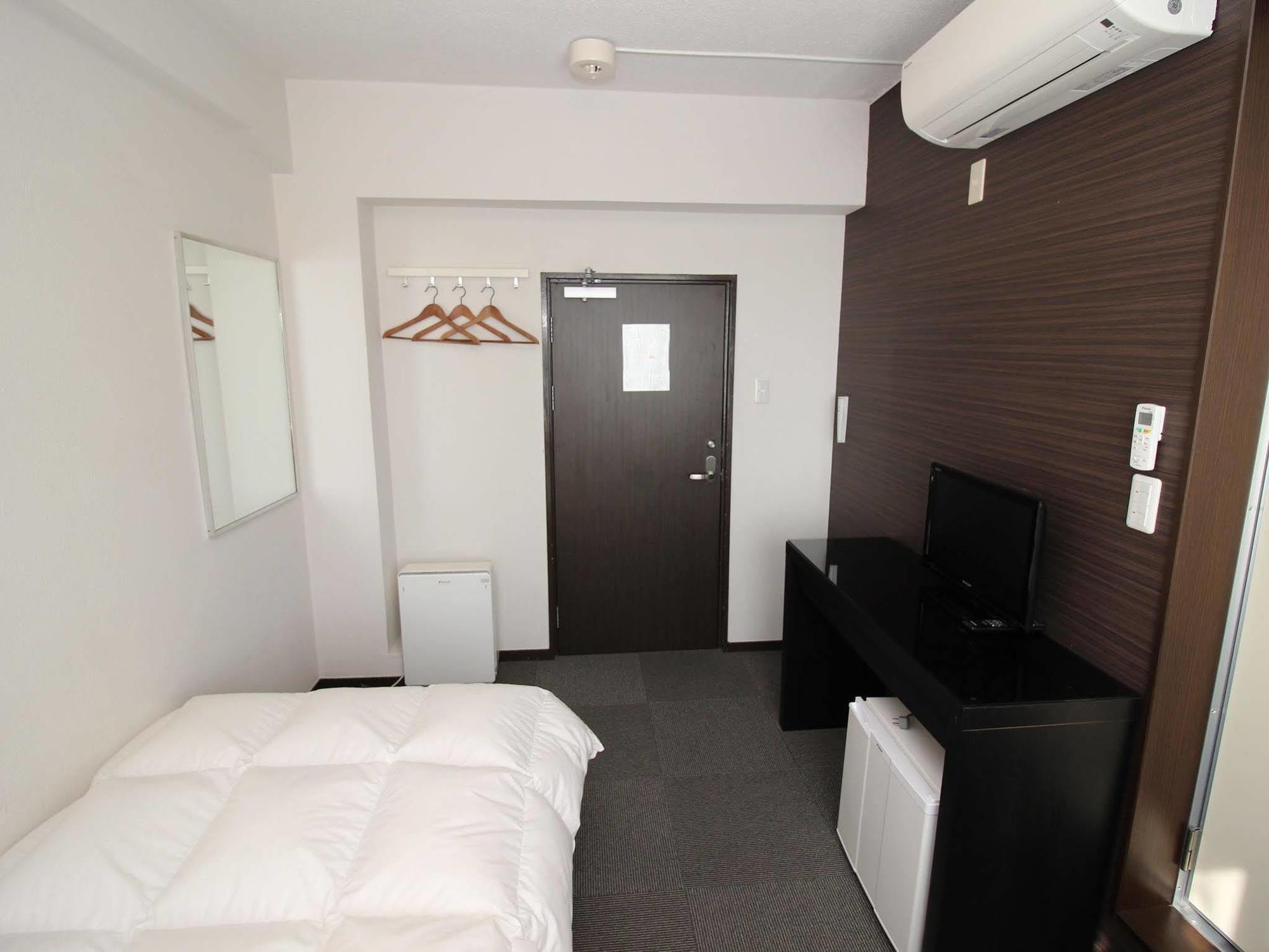 Hotel Chrysantheme Kioto Zewnętrze zdjęcie