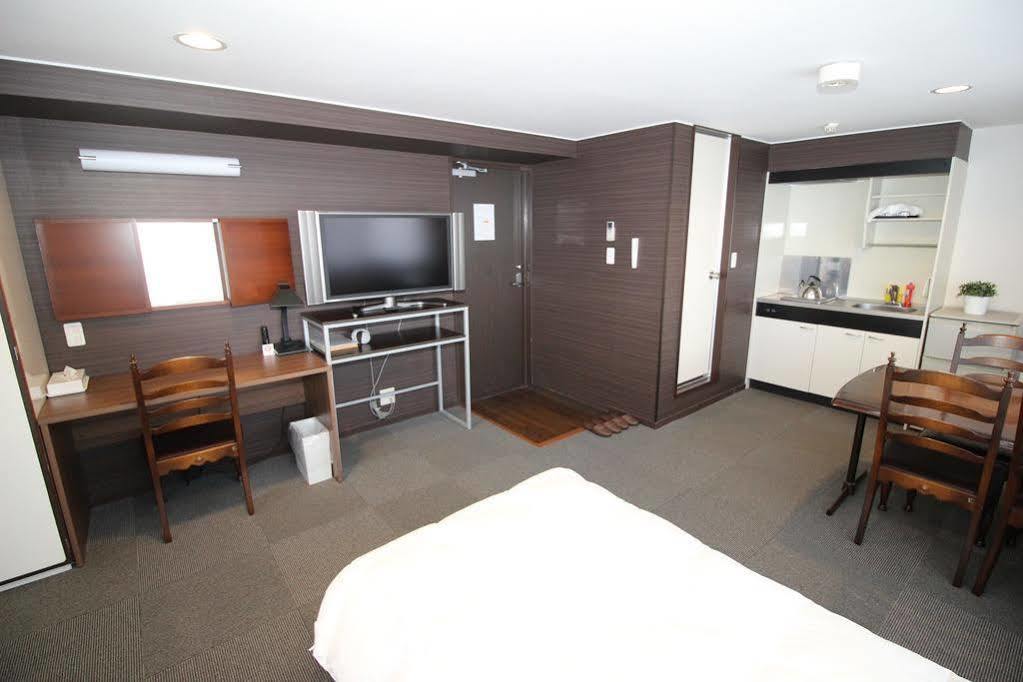 Hotel Chrysantheme Kioto Zewnętrze zdjęcie