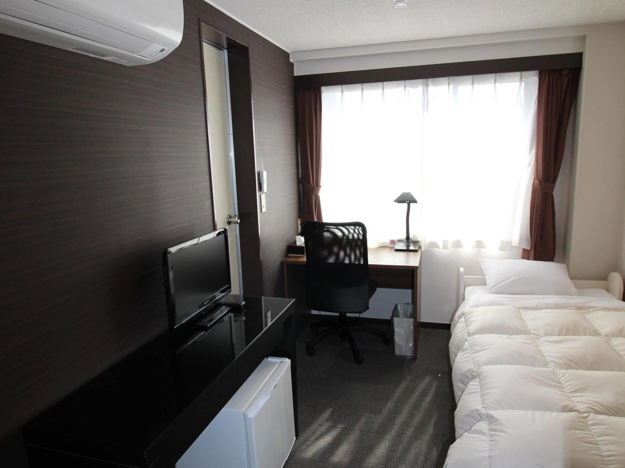 Hotel Chrysantheme Kioto Zewnętrze zdjęcie